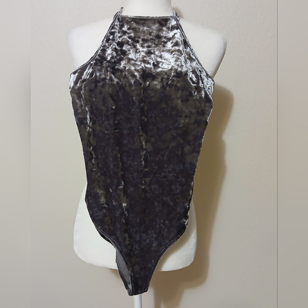 FOREVER 21 Velvet Halter Bodysuit - Black